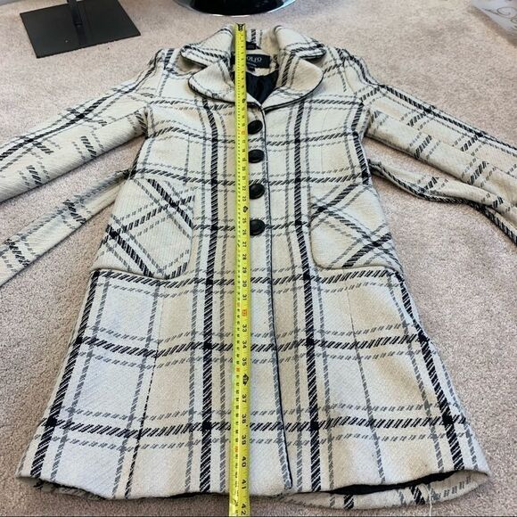Adolfo cream black gray plaid check fall/winter coat size Medium - Picture 8 of 11